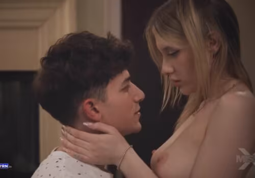 Đứa em gái mới lớn crush anh trai nhưng nào ngờ anh là thánh chịch dạo